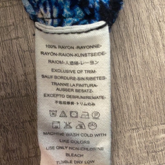 Free People Wild and Free Cropped Top / Blue White Black /Size XS - Picture 9 of 9